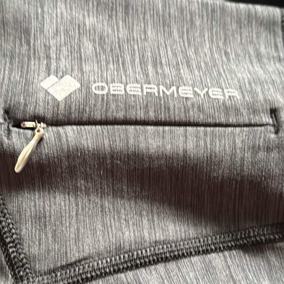 Obermeyer heather gray long sleeves 1/2 zip mock neck basic performance top Sz L - Picture 6 of 10